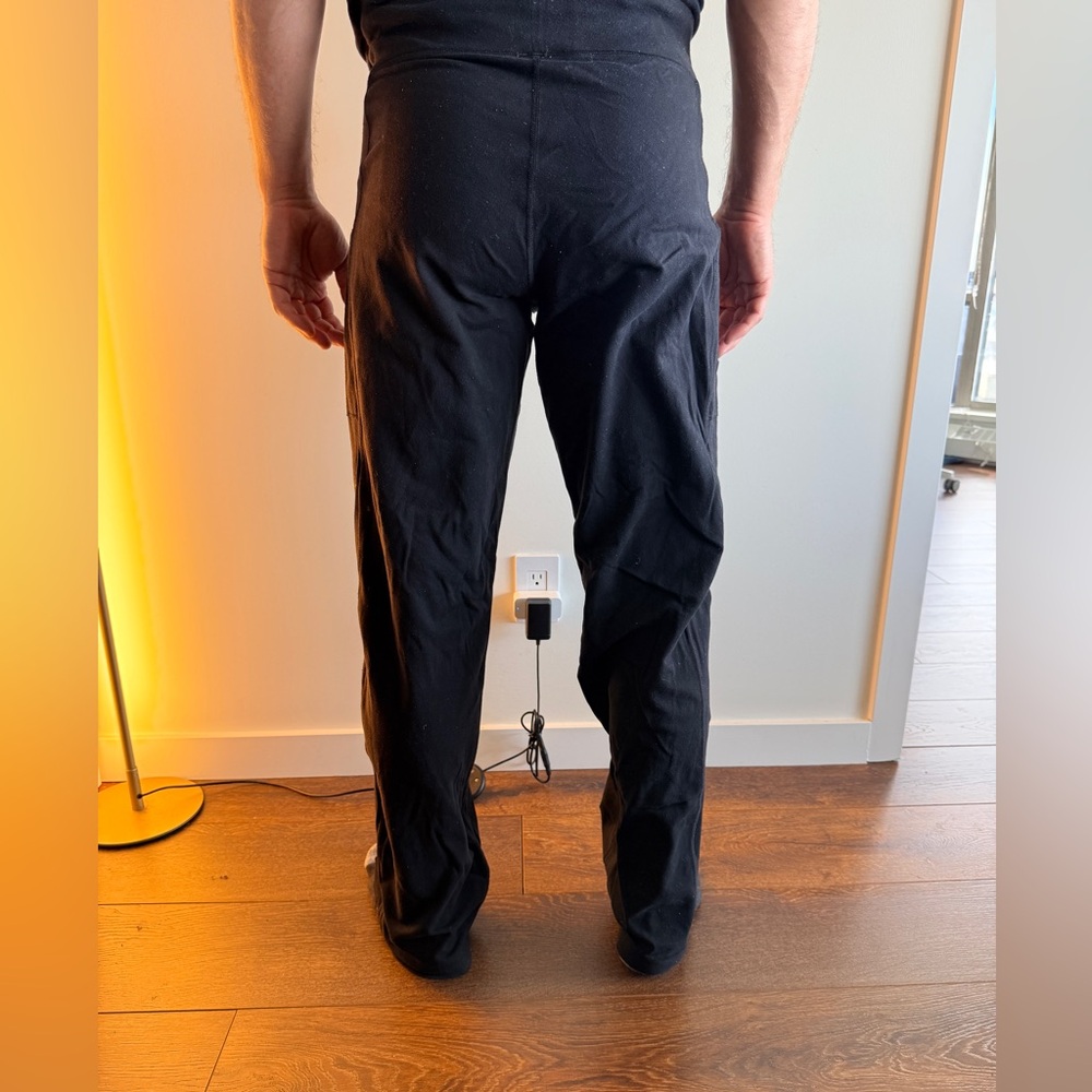 Vintage Lulu Lemon MENS Black Athletic pants